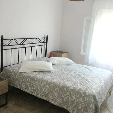 Aristidis Apartm. 2 Tatil Evi