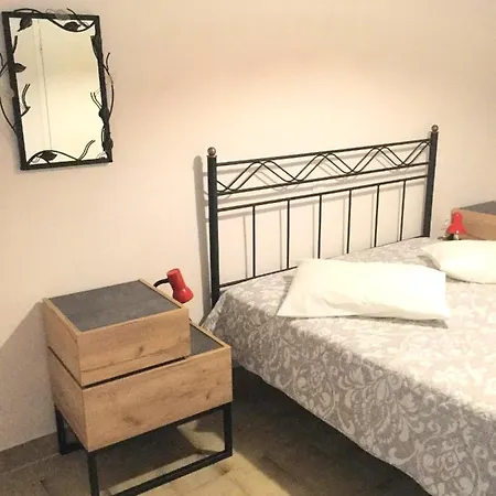 Aristidis Apartm. 2 度假居