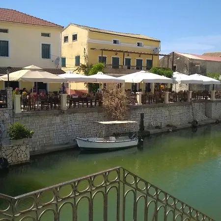 Dom wakacyjny Aristidis Apartm. 2 *